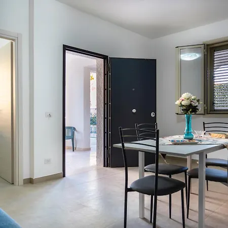 A Casa Di Nella Hébergement de vacances Lido di Noto